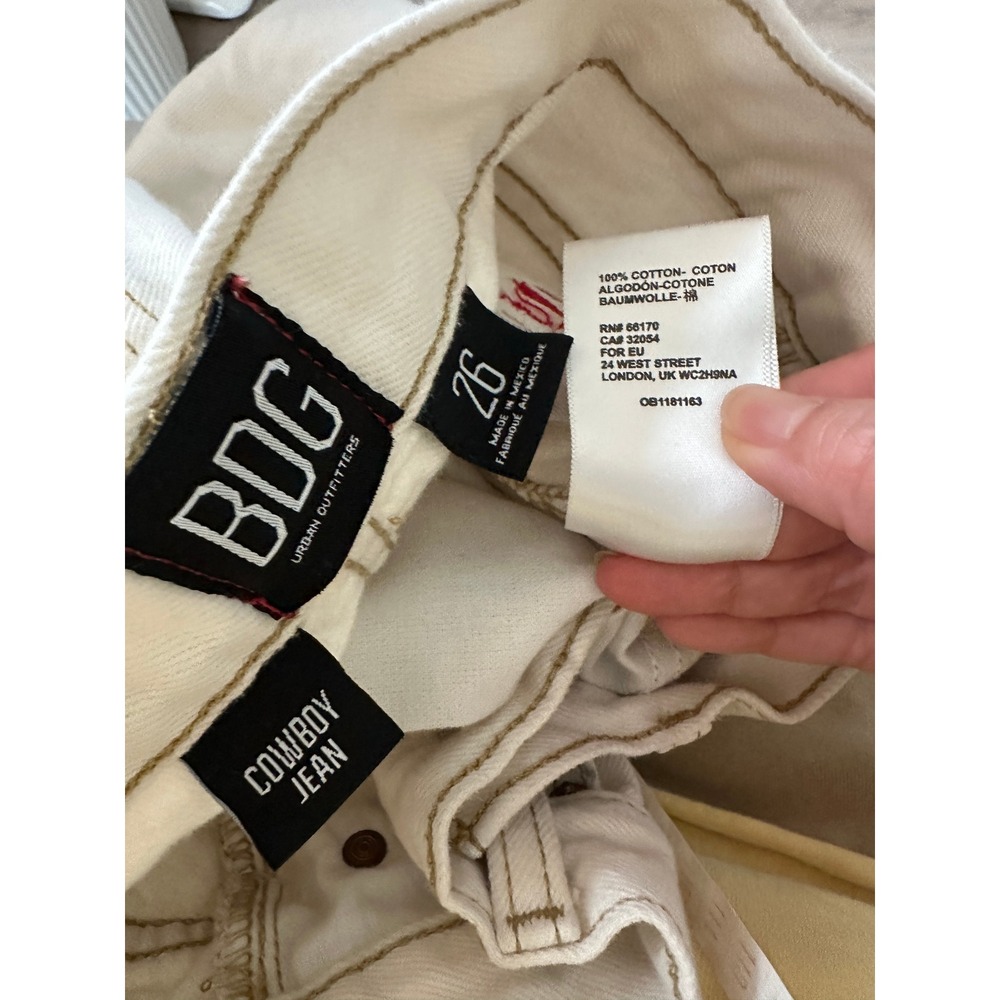BDG Urban Outfitters Cowboy Jean Off White High Rise Straight Leg Denim 26 - Picture 8 of 11